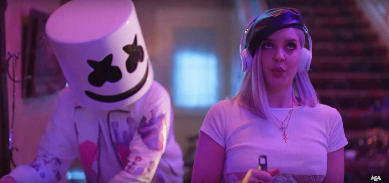 Marshmello & Anne-Marie - FRIENDS (Official Music Video)