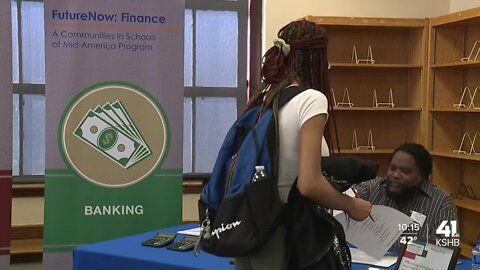 Students at Southeast High School learn importance of budgeting in real world