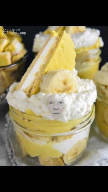 The Ultimate Donald Trump Banana Moon Pie Meme! 🍌
