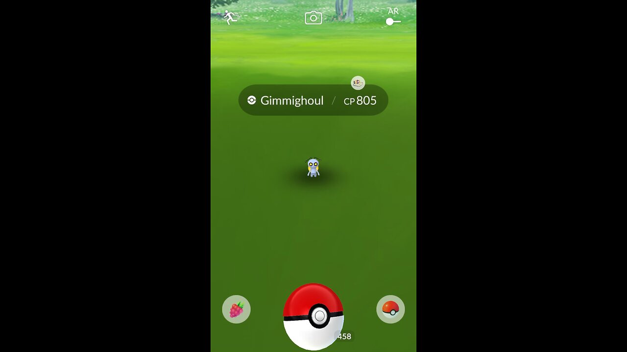 Catching Gimmighoul in Pokémon Go #pokemongo #pokemonunite #pokemonunite #shortsyoutube