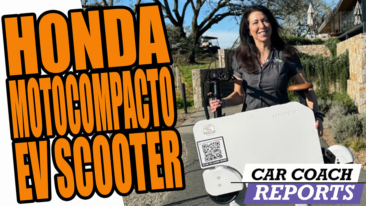 Honda Motocompacto E-Scooter Looks Like a Rideable Suitcase