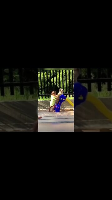 Dog Says Help Me, I Got Lottle Legs