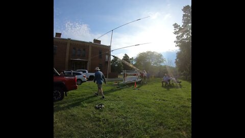 Short time lapse of the crank up mast and yagi during field day 2021