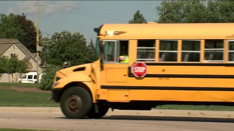 Franklin parents scramble first day of school after district cancels 10 bus routes last minute