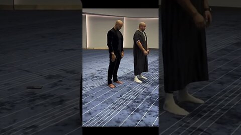 Andrew Tate Praying in a Mosque || After Converting ISLAM