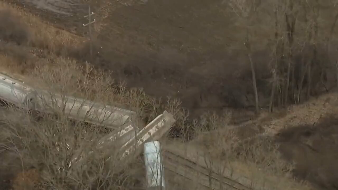 NOW - Train carrying hazardous materials derails outside Detroit