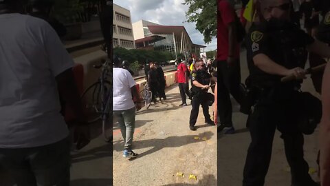 George Floyd protest 5-29-20 HoustonTx ( knife guy )