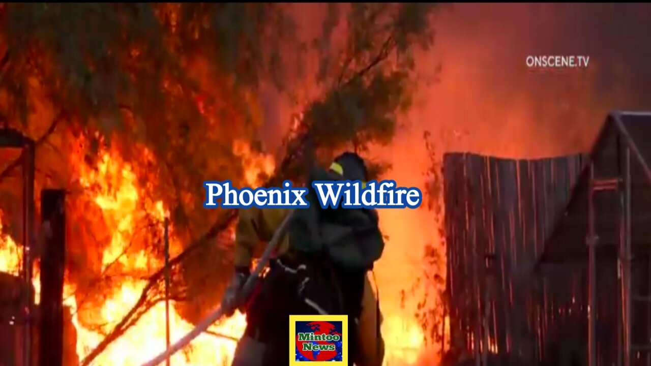 Wildfire destroys 6 homes outside Phoenix