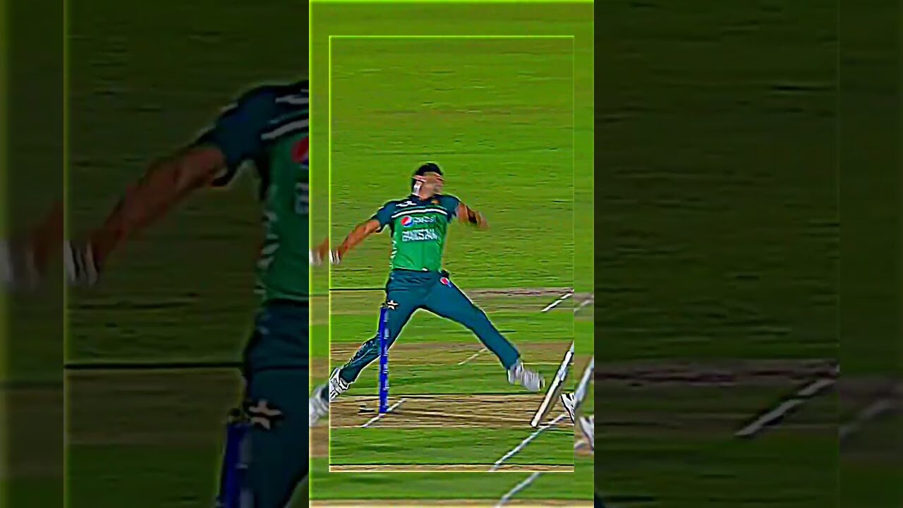 SHADAB KHAN IN THE AIR !!! 😂