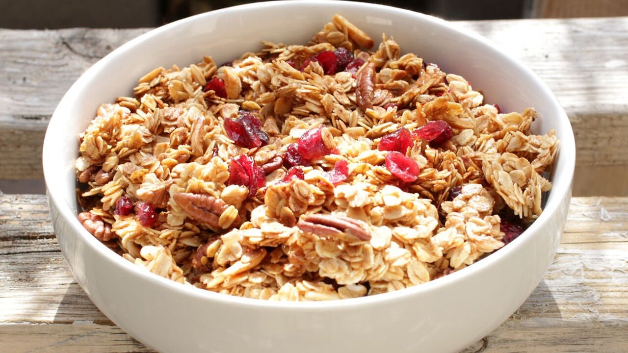 Awesome Homemade Granola Recipe!