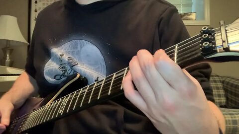 Short guitar playing video