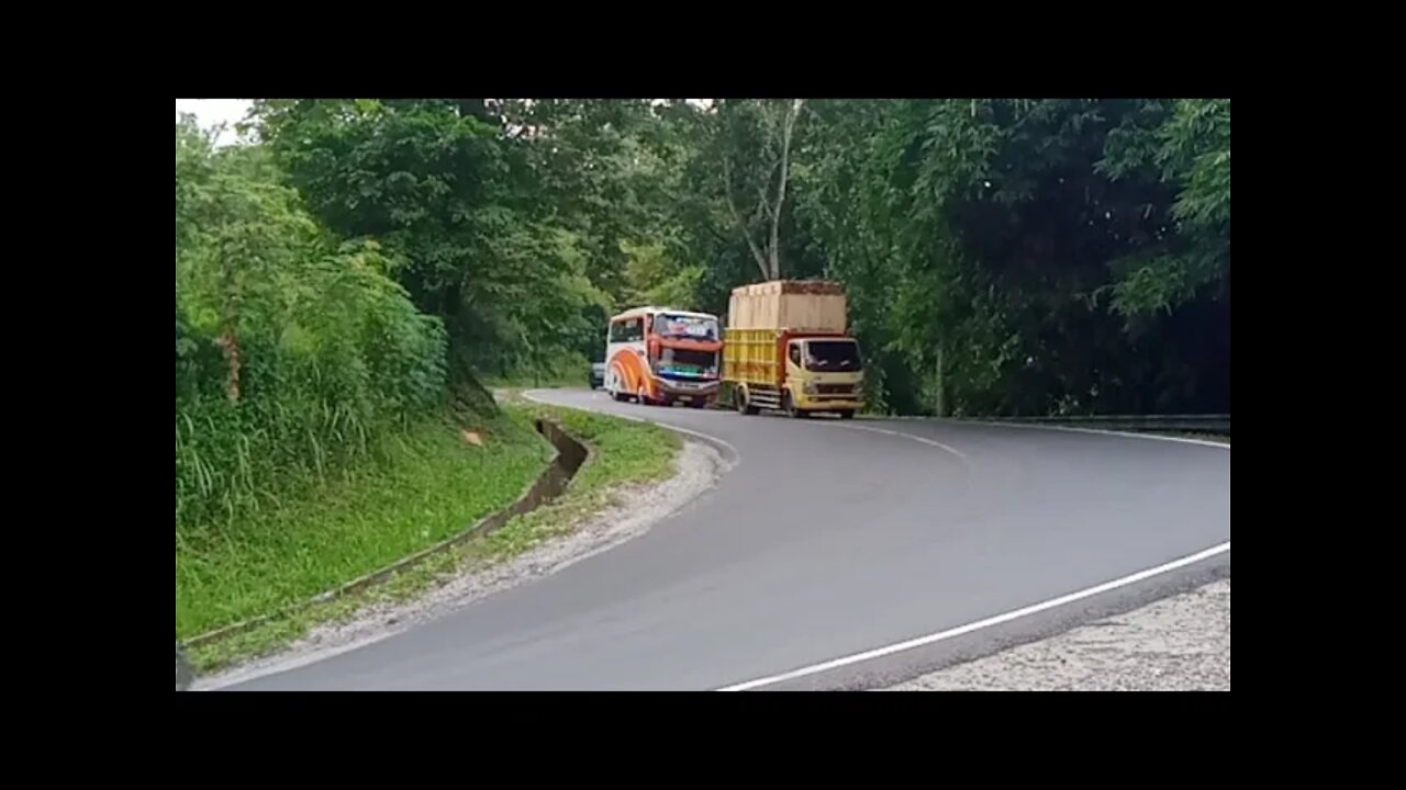 Tikungan Tajam || Banyak Kendaraan Pulang Dari Pangandaran