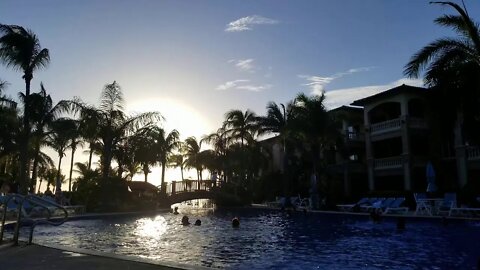 Roatan July '19 Infinity pool