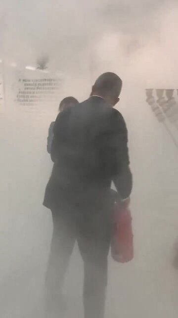 Grzegorz Braun 12.12.23 ZOSTAŁ NAJGŁOŚNIEJSZYM PARLAMENTARZYSTĄ NA ŚWIECIE!