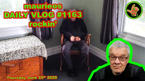 maurieos DAILY VLOG #1163 rockin'