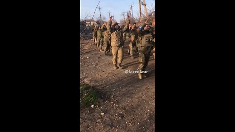 Smart Ukraine soldiers surrendering at Mariupol