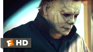 Halloween (2018) - Bathroom Bloodshed Scene