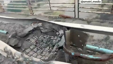 Ukrainian Forces Shelled The Antonovsky Bridge In Kherson Using The American-Made "HIMARS" MLRS