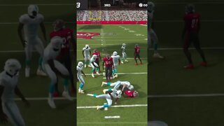 Buccaneers Tyler Johnson (18) Kick Return Gameplay - Madden NFL 22 Mobile Football