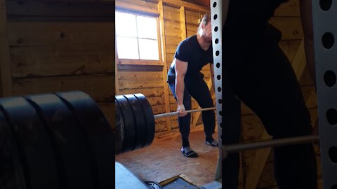 LOST VIDEO: WELL, THAT SUCKS 150 KGS X 10 DEADLIFT. CAMERA LEFT THE CHAT