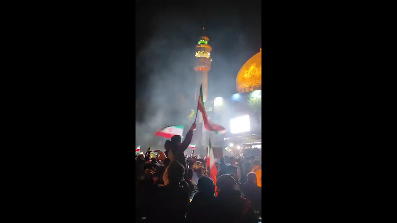 Passionate rally in support of IRGC's punitive attack in Tehran's Palestine Square