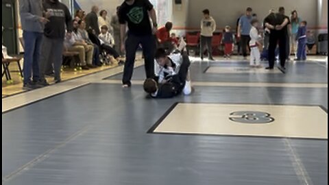 Baseball bat choke from guard