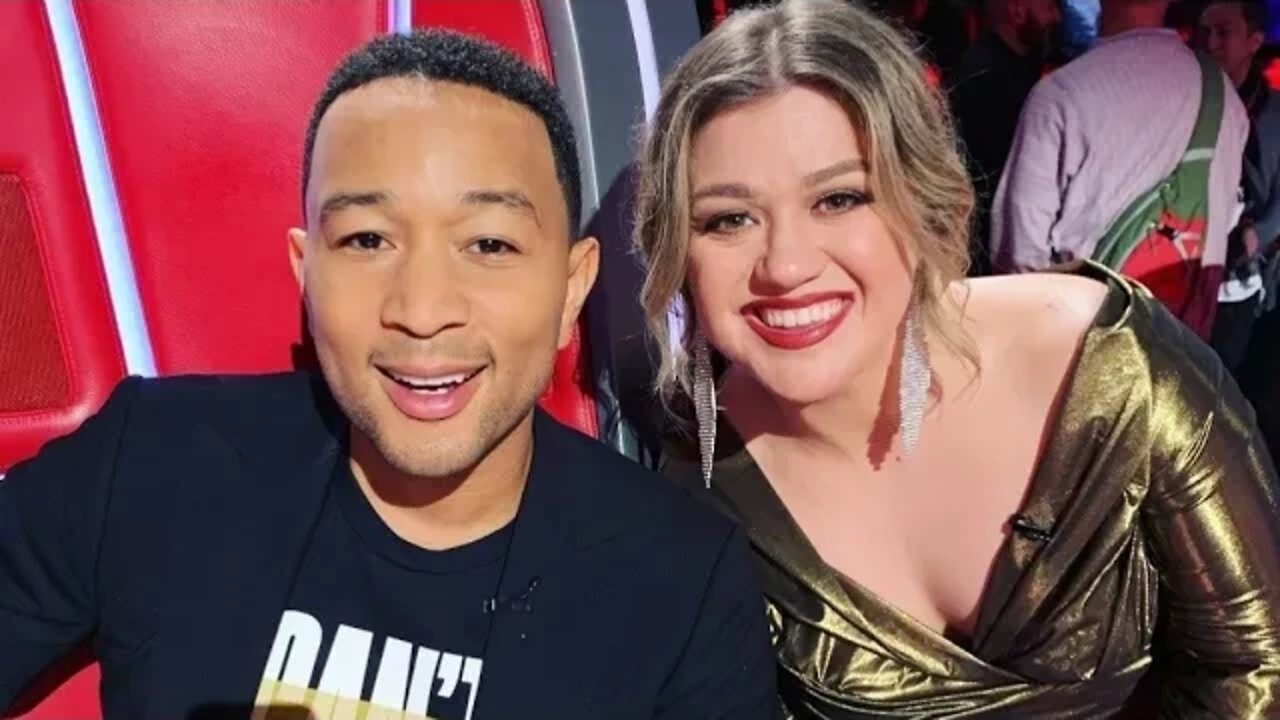 Kelly Clarkson and John Legend's Woke “Baby, It’s Cold Outside”