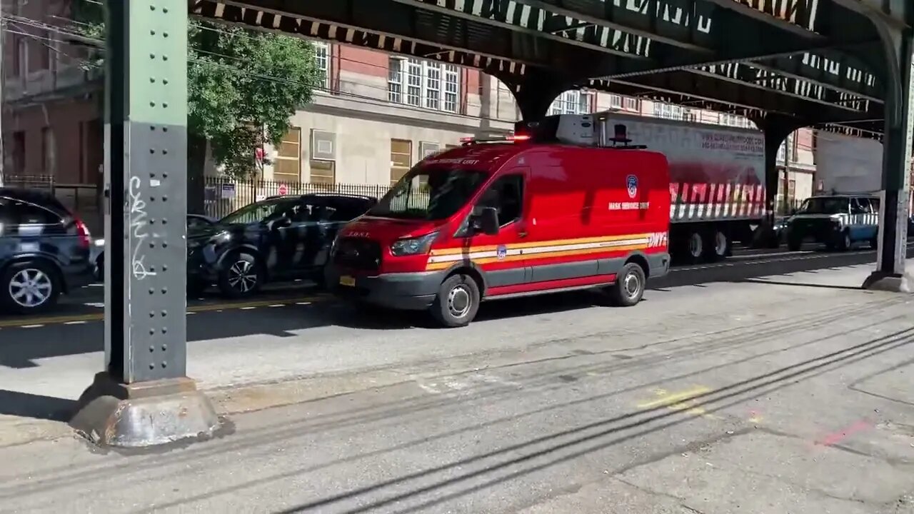 FDNY Mask Service Unit Responding in Astoria, Queens