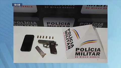 Calibre "Três, Oito, Zero": Arma Arremessada em Lote Vago foi Encontrada pelos Policiais.