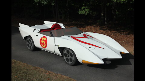 Cartoon Junkie Builds Mach 5 From Speed Racer: RIDICULOUS RIDES