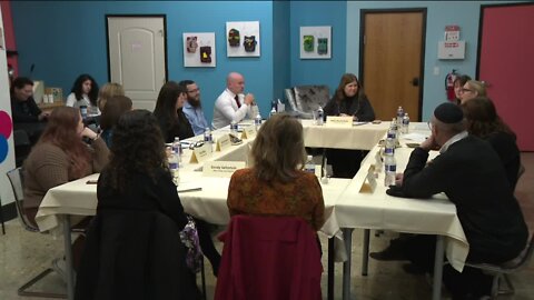 Evers' admin meets with Friendship Circle on diverse employment, mental health programs