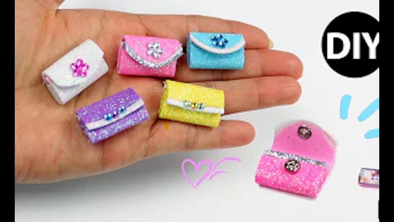 DIY Miniature Evening Bags for Dolls😍Barbie Style Purse👛Dollhouse Accessories 😉Very Easy