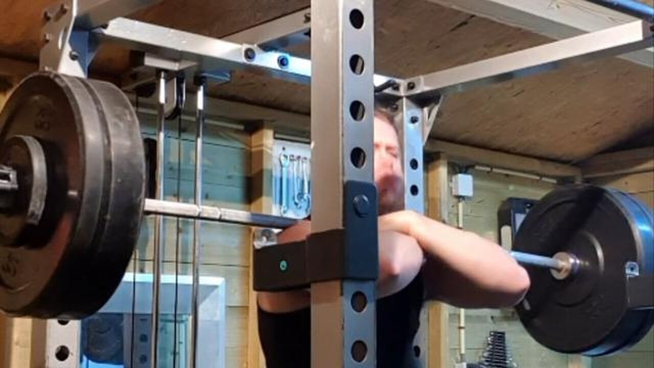 3x10 85 Kgs Front Squat. Last Set.