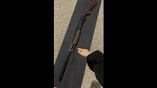 Sunday Touch Around 18: SPH touches a beautiful Browning BPS 10ga. #funny #shotgun #10gauge
