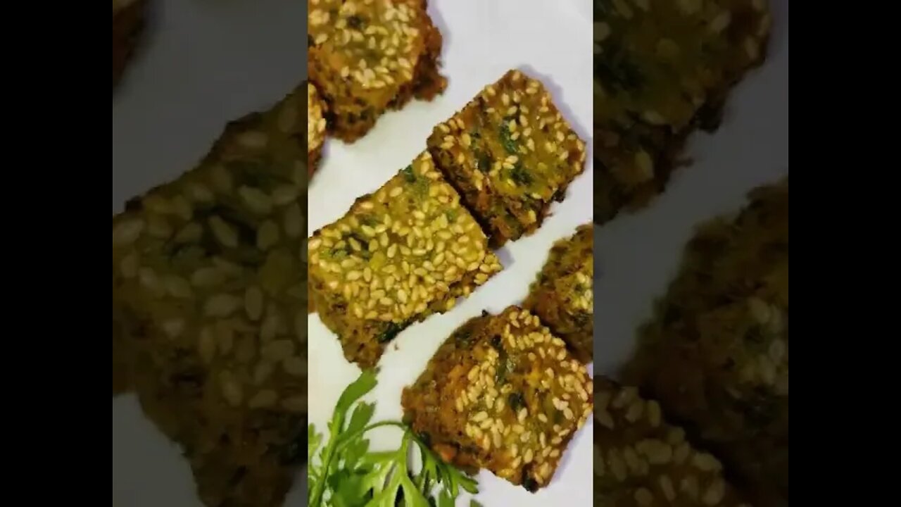 Crispy Kothimbir vadi Recipe | खुसखुशित कोथिंबीर वडी #Shorts #YTShorts #recipe #FreshSimpleRecipe