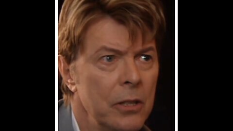 Hilarious David Bowie Skit With Comedian Ricky Gervais