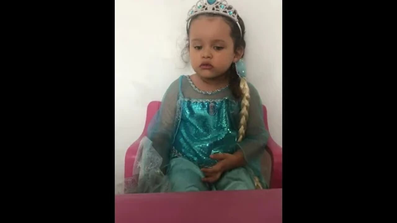 MINI COSPLAY FROZEN / ミニコスプレアナと雪の女王 / مجمدات ميني كوزبلاي / 迷你COSPLAY冷凍 / 미니 코스프레 냉동 / MINI COSPLAY