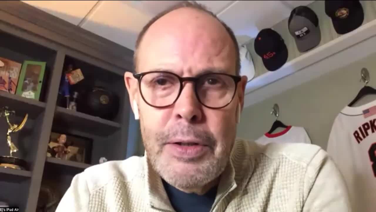 Ernie Johnson will accept the Lombardi Award of Excellence on Friday