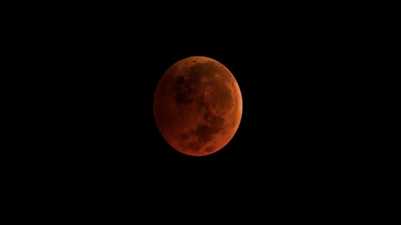 It’s No Coincidence That the Blood Moon Lunar Eclipse Is on Election Day