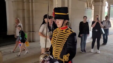 make way brushing pass the girl #horseguardsparade