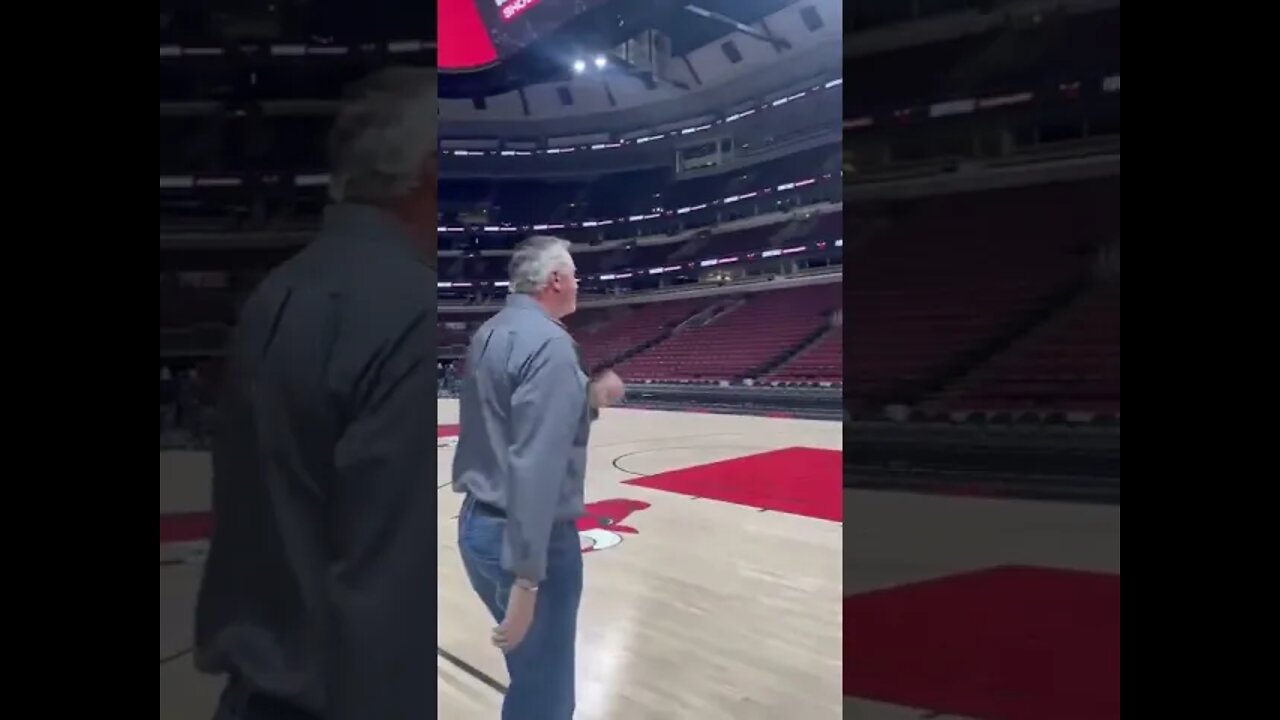 Toni Kukoc still has it 👀