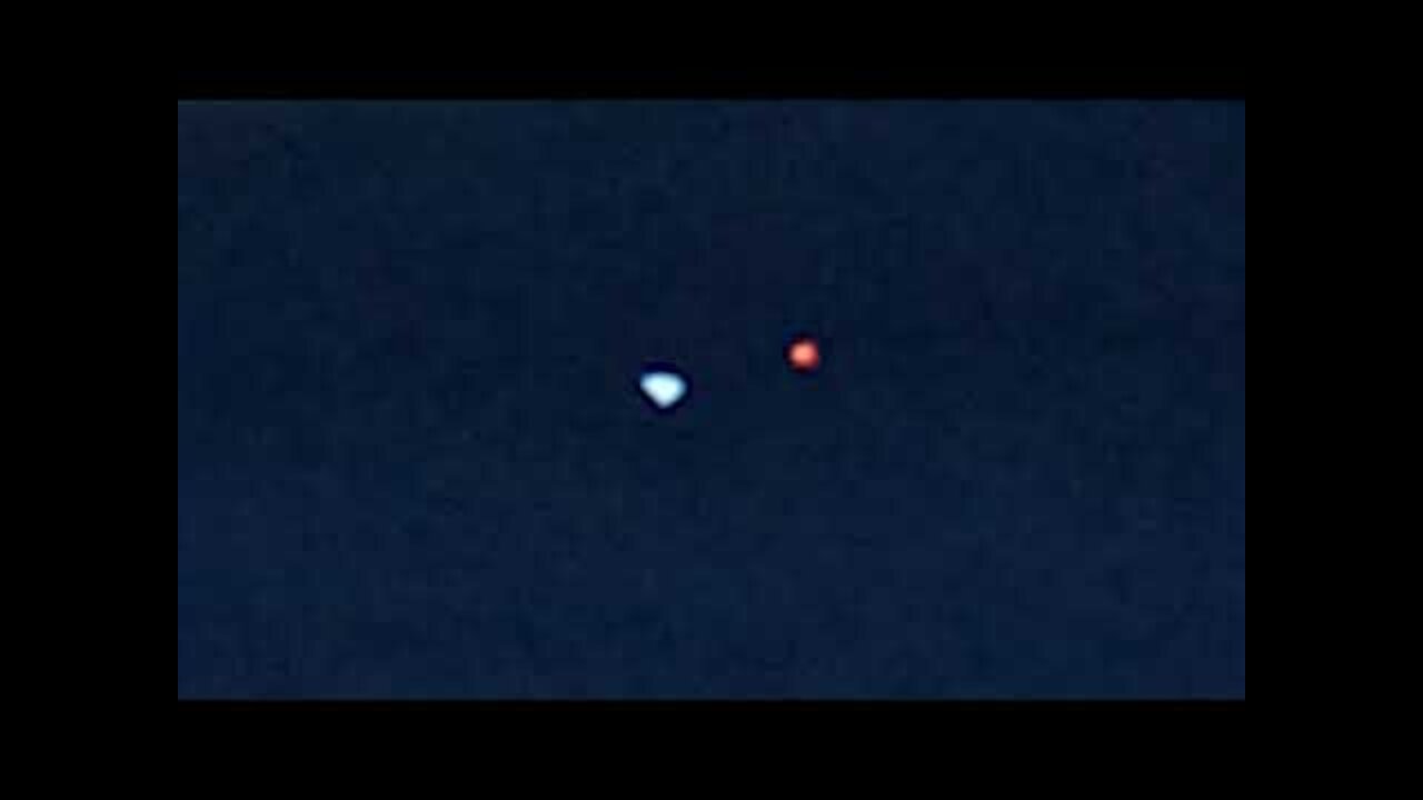 JAPAN UFO Sightings 2022 Mysterious Strange UFO Lights Caught Over Japan