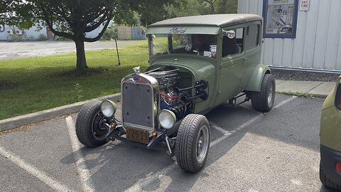 1929 ford street rod … in the wild