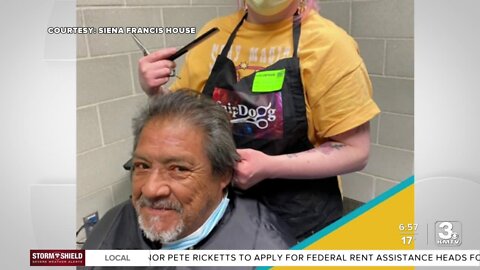Take Time to Smile: Omaha hairstylist gives free cuts to people in need