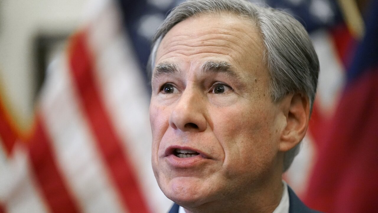 Texas Gov. Says Migrants Crossing Border Will Be Offered Bus To D.C.