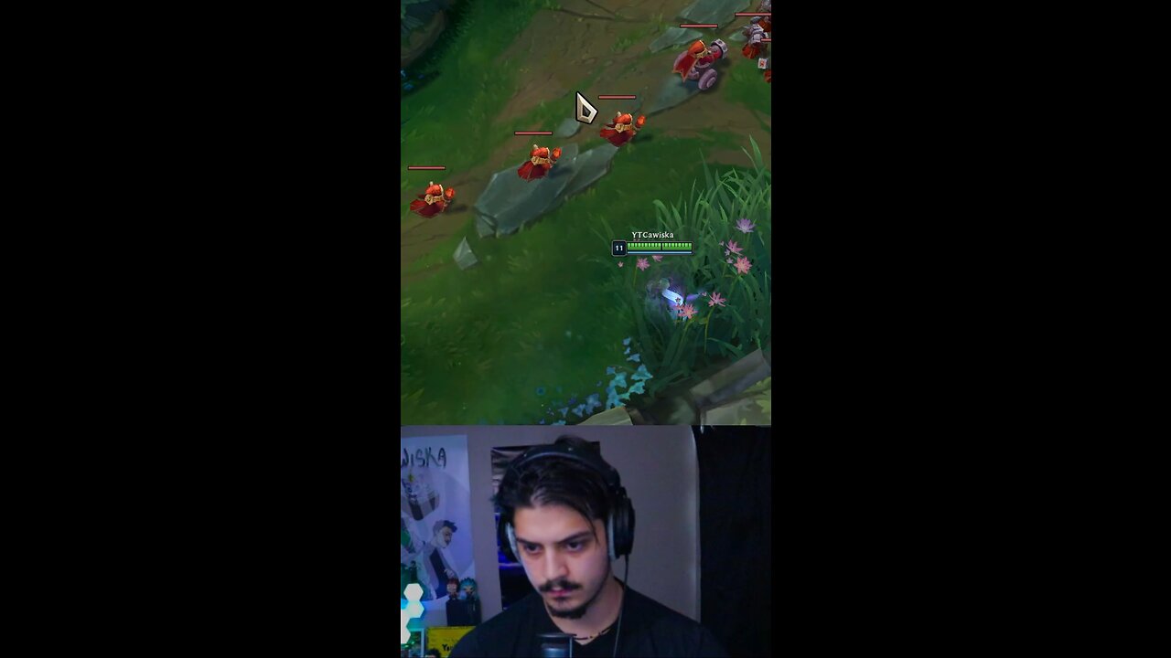 When your laner is three kills just but they don’t see you coming #diana #leagueoflegends #clean