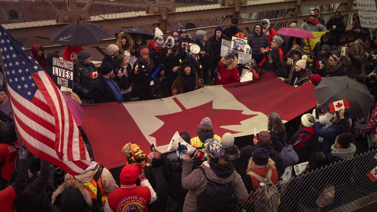 Protesters Take Over Brooklyn Bridge In Solidarity With Freedom Convoy