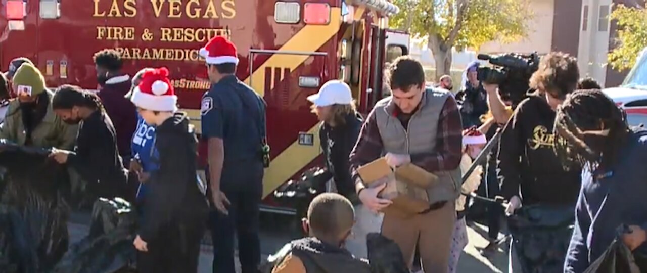 Southern Nevada firefighters surprise children with Christmas toys