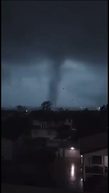 Tornado hit Milan