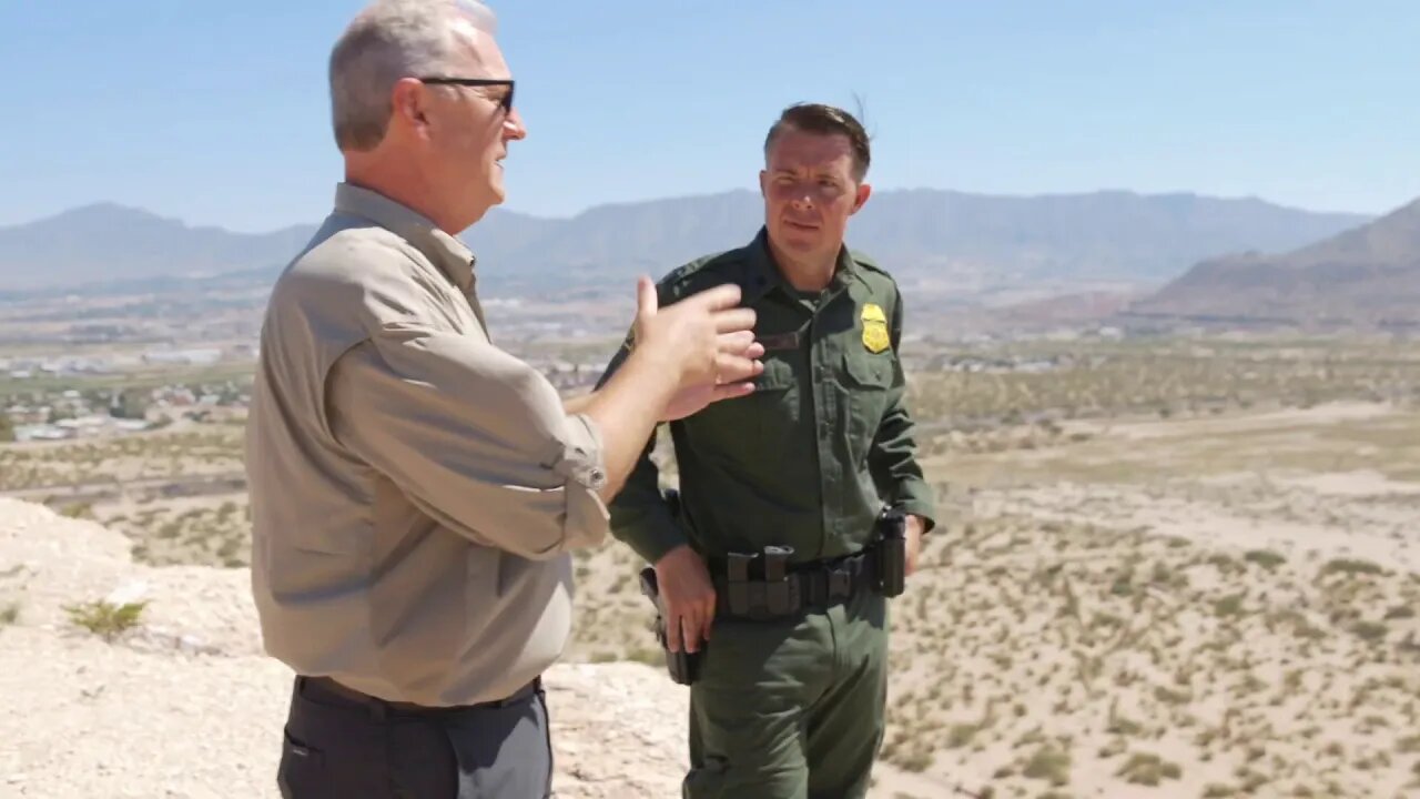 🔴👀🔴 Sen Kevin Cramer at the Southern Border